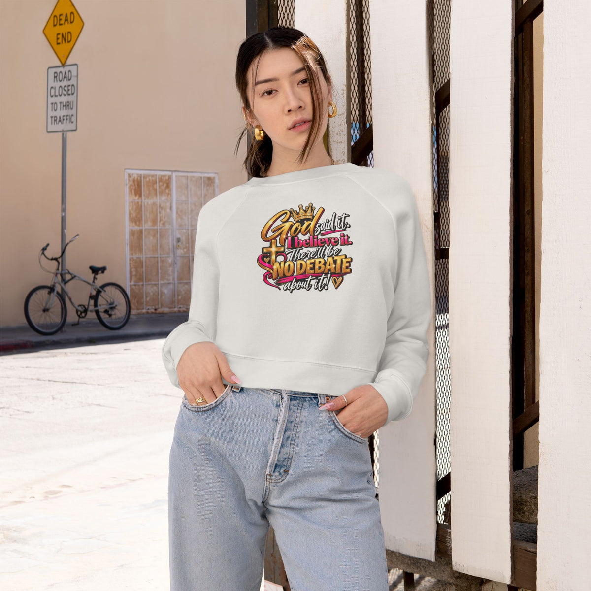 Cropped Pullover – “God Isn’t Finished With Me Yet” Inspirational Graphic Pullover